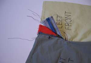 39 zipper tape trimmed