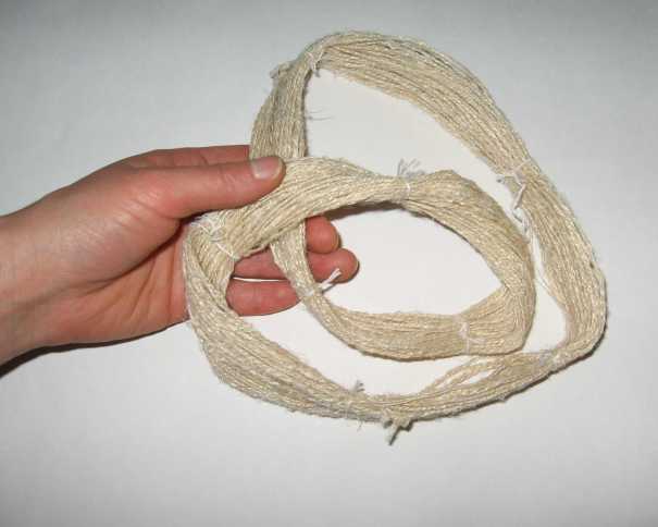 scoured double ply linen yarn